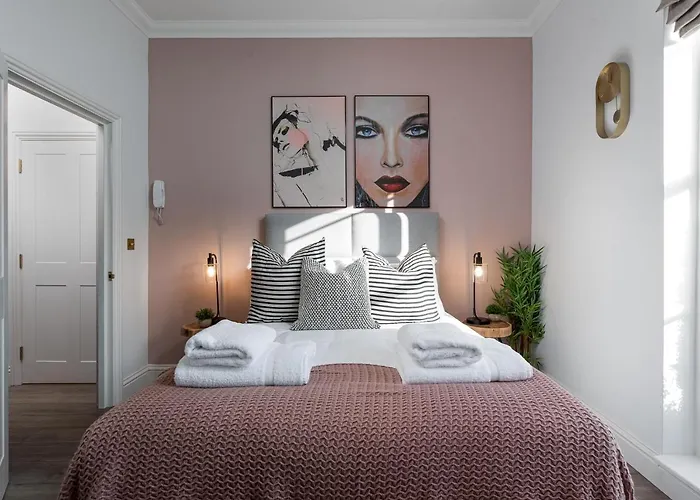 Notting Hill By Capital