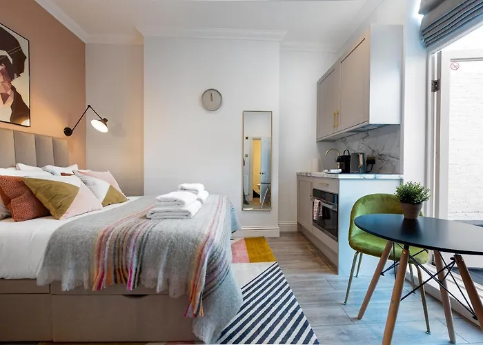 Notting Hill By Capital